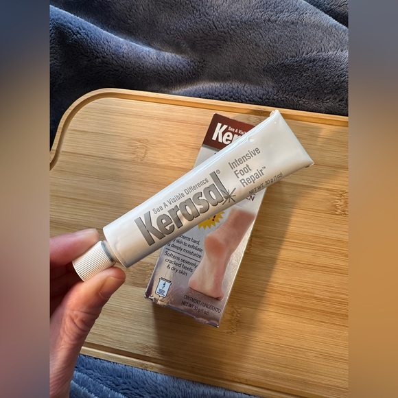 Kerasal Intensive Foot Repair Skin Healing Ointment - Picture 12 of 16